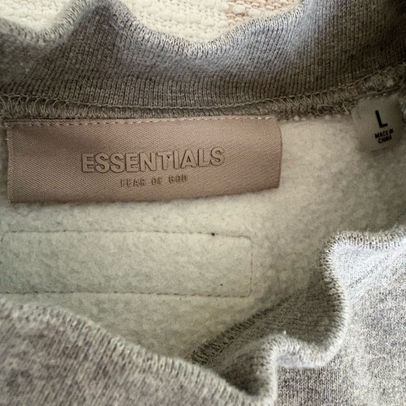 Essentials Fear of God 1977 Sweater, sz. L - Picture 2 of 4